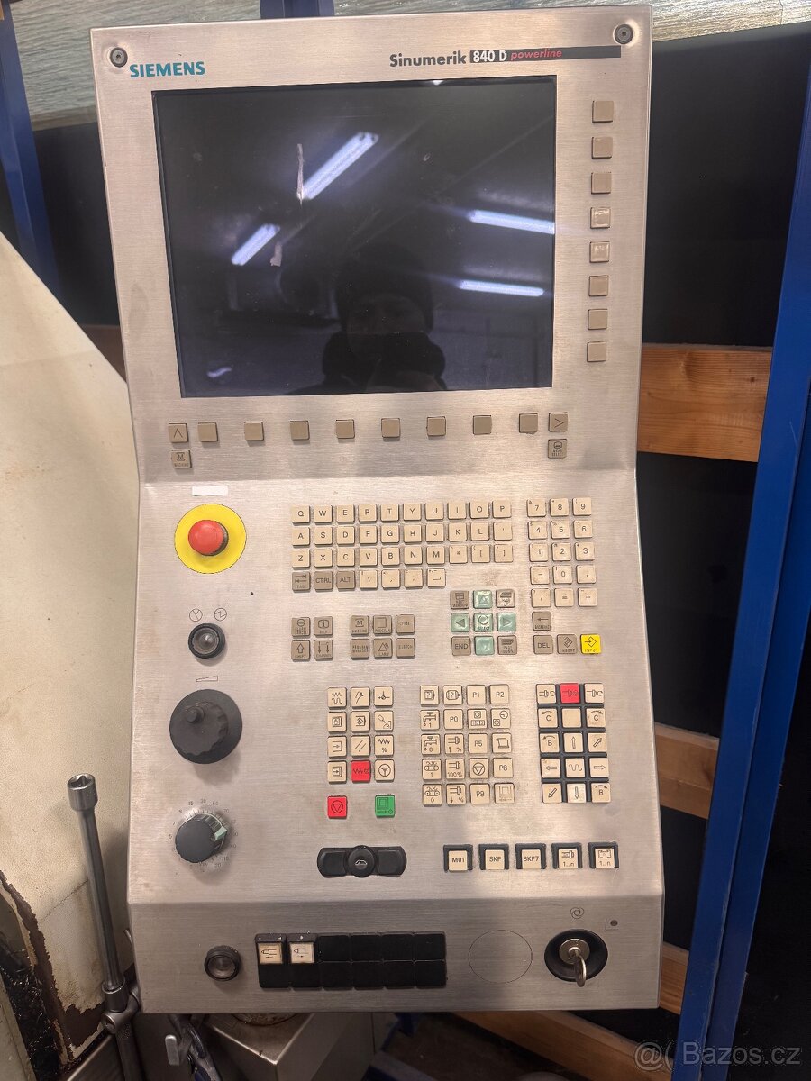 Cnc soustruh+ cnc frézy + pila + vybaveni