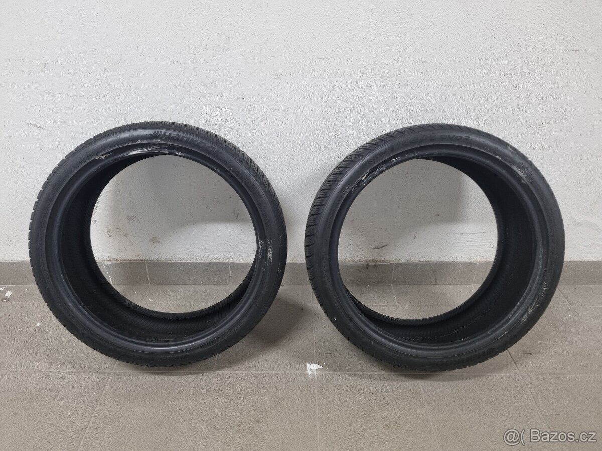 Prodám pneu 255/35 r20 Hankook Winter icept evo2 2ks