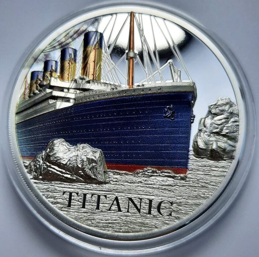 Stříbrná  1 oz mince Titanic 2022 hrudkou uhlí z Titanicu