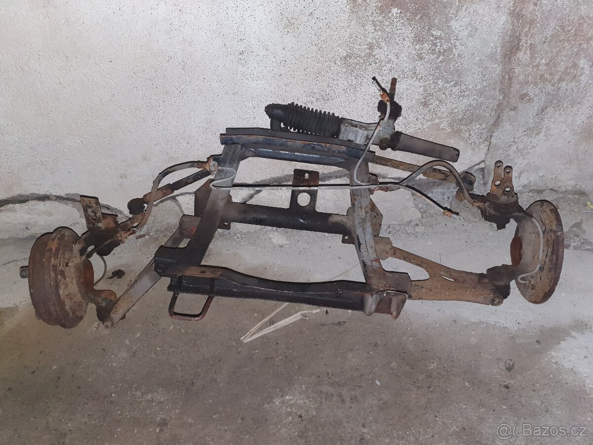 Trabant Tripo náprava