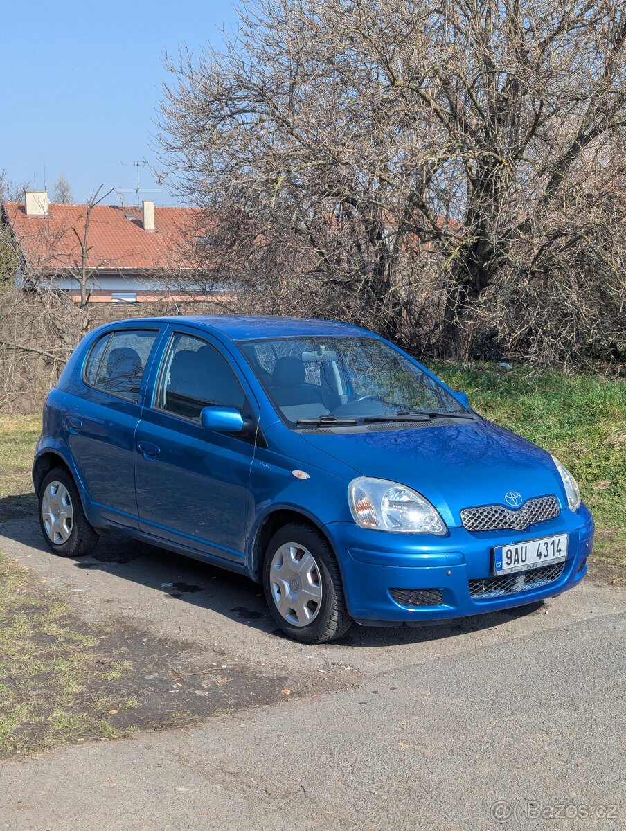 Toyota yaris 2003r. 1.3L