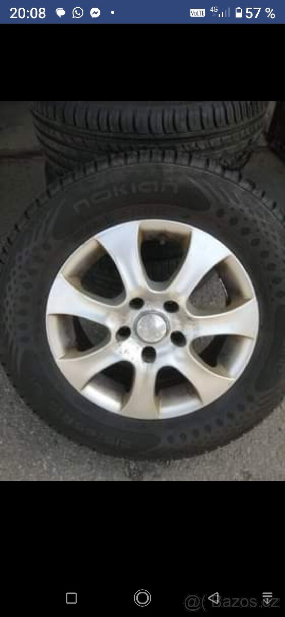 Hyundai Trajet 215/65r15