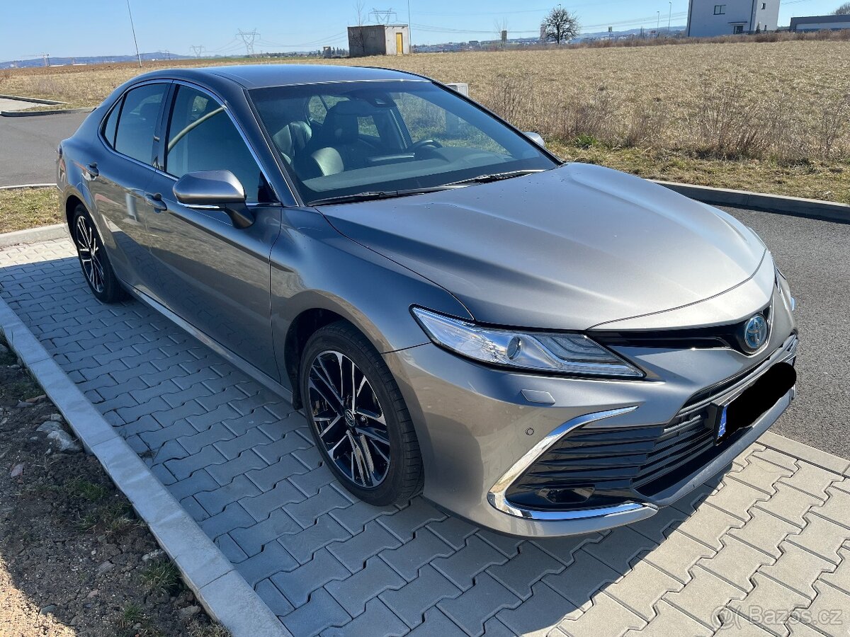 Toyota Camry 2.5 Hybrid