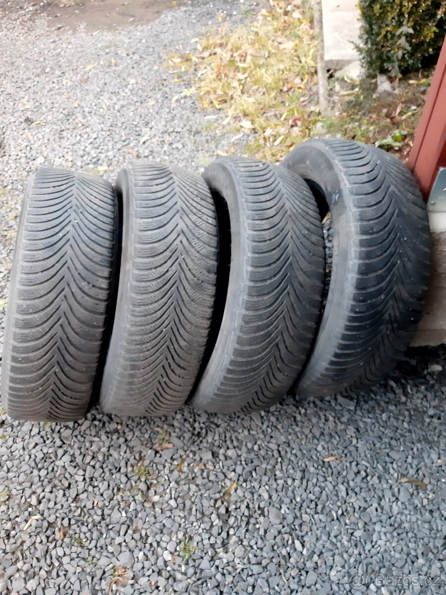205/60/16 zimní pneu Michelin 4ks