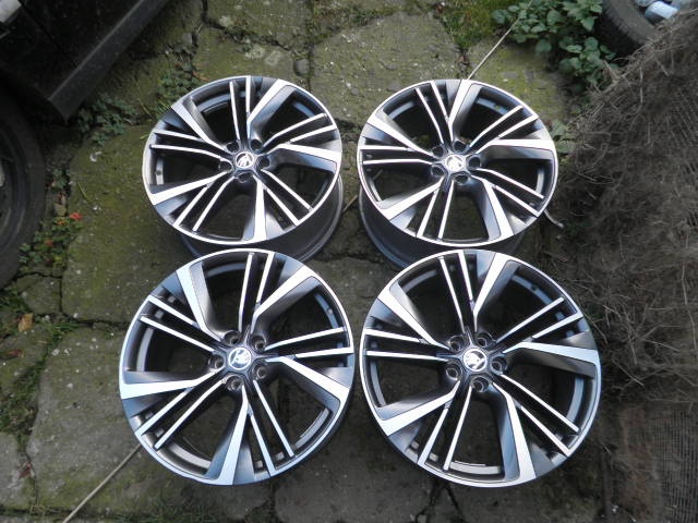 Ignite Škoda Kodiaq VRS Karoq R20 5x112 Pěkné