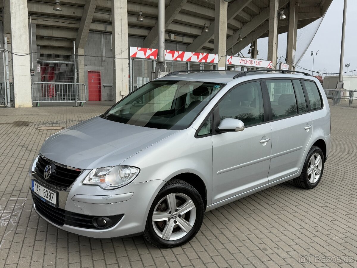 Volkswagen Touran, 2.0TDI, 103kw 7míst