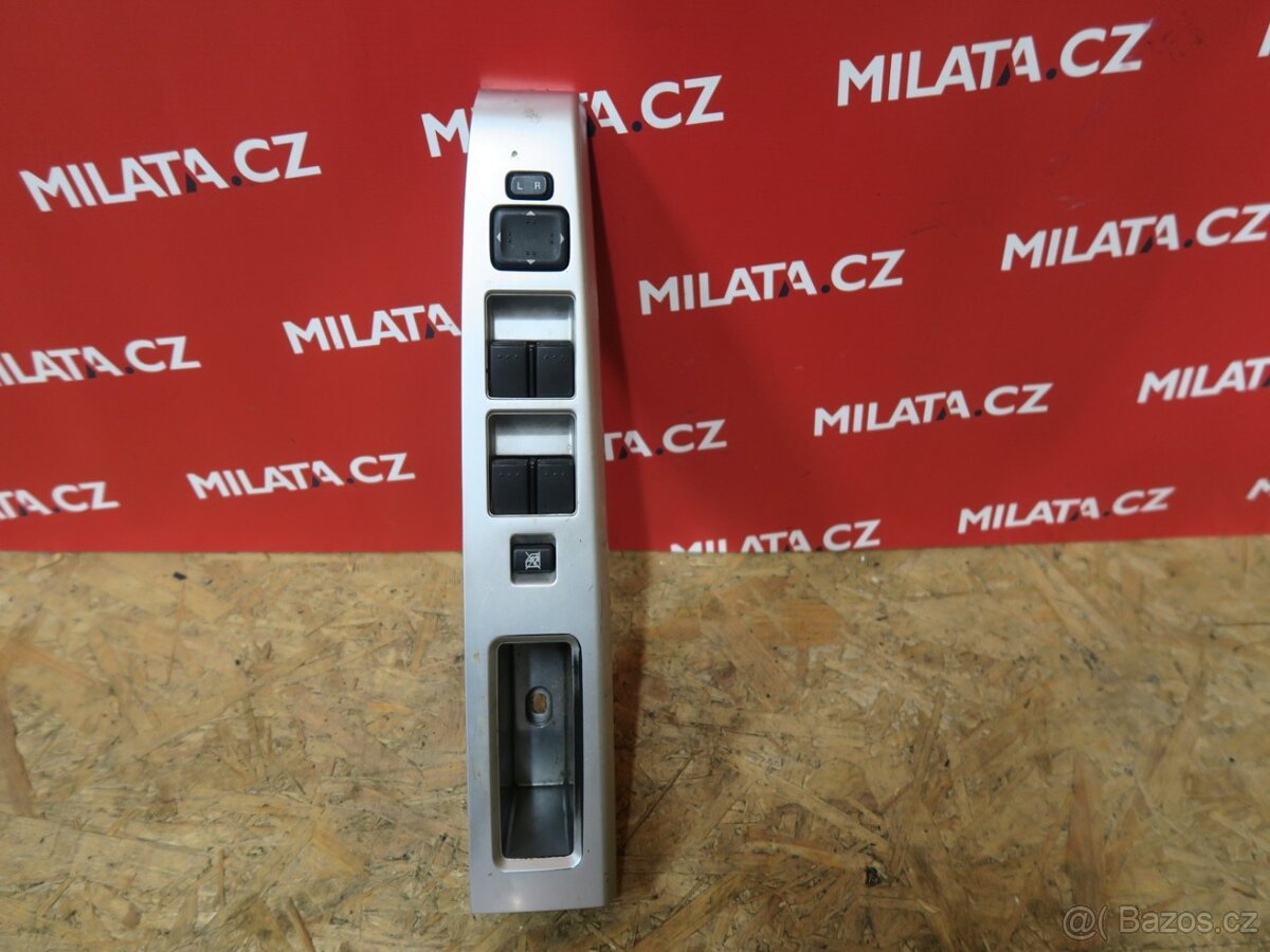 Panel ovládaní oken LP dveře Mazda 5