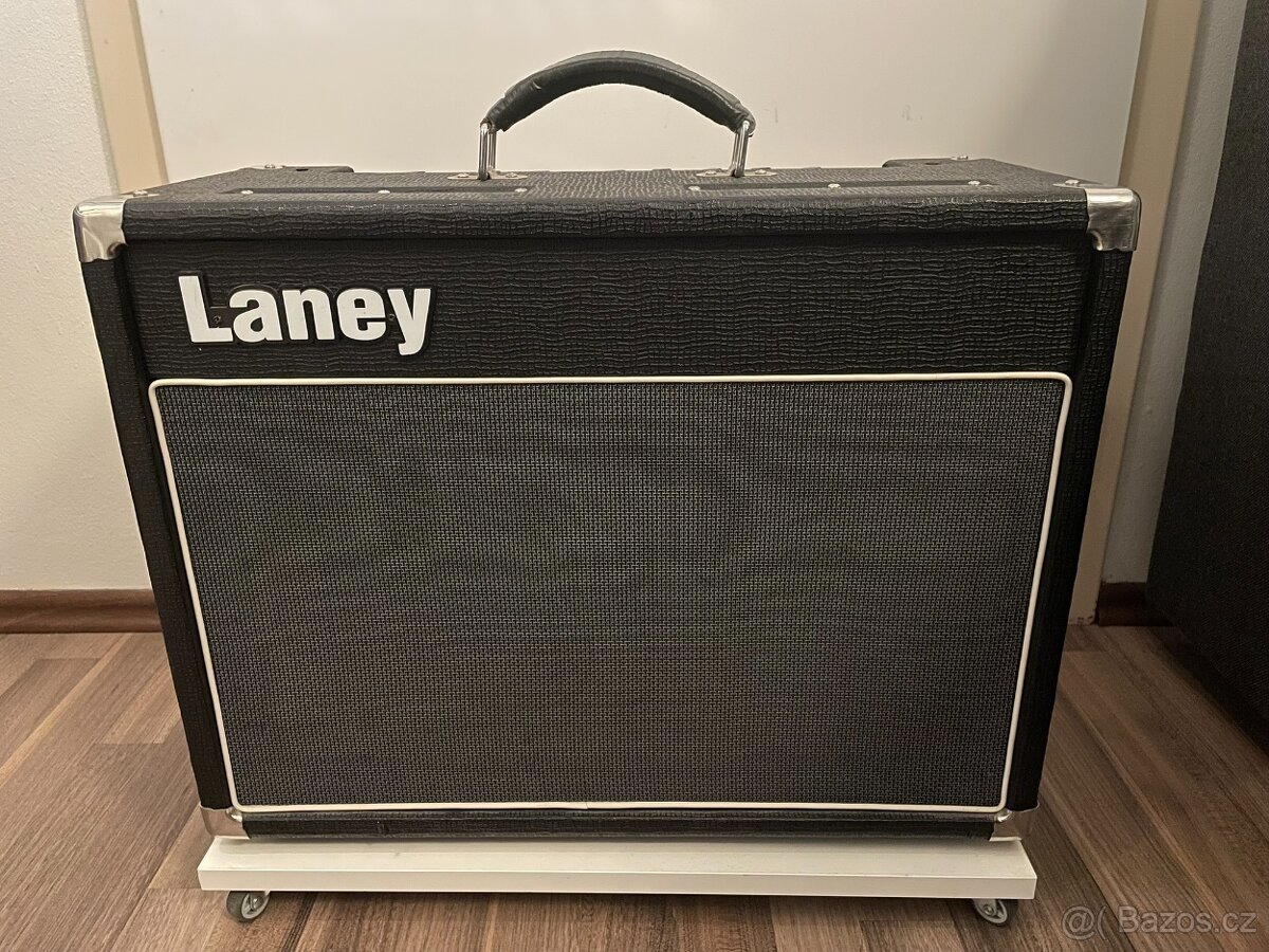 Prodám kytarové lampové kombo Laney VC 30-210