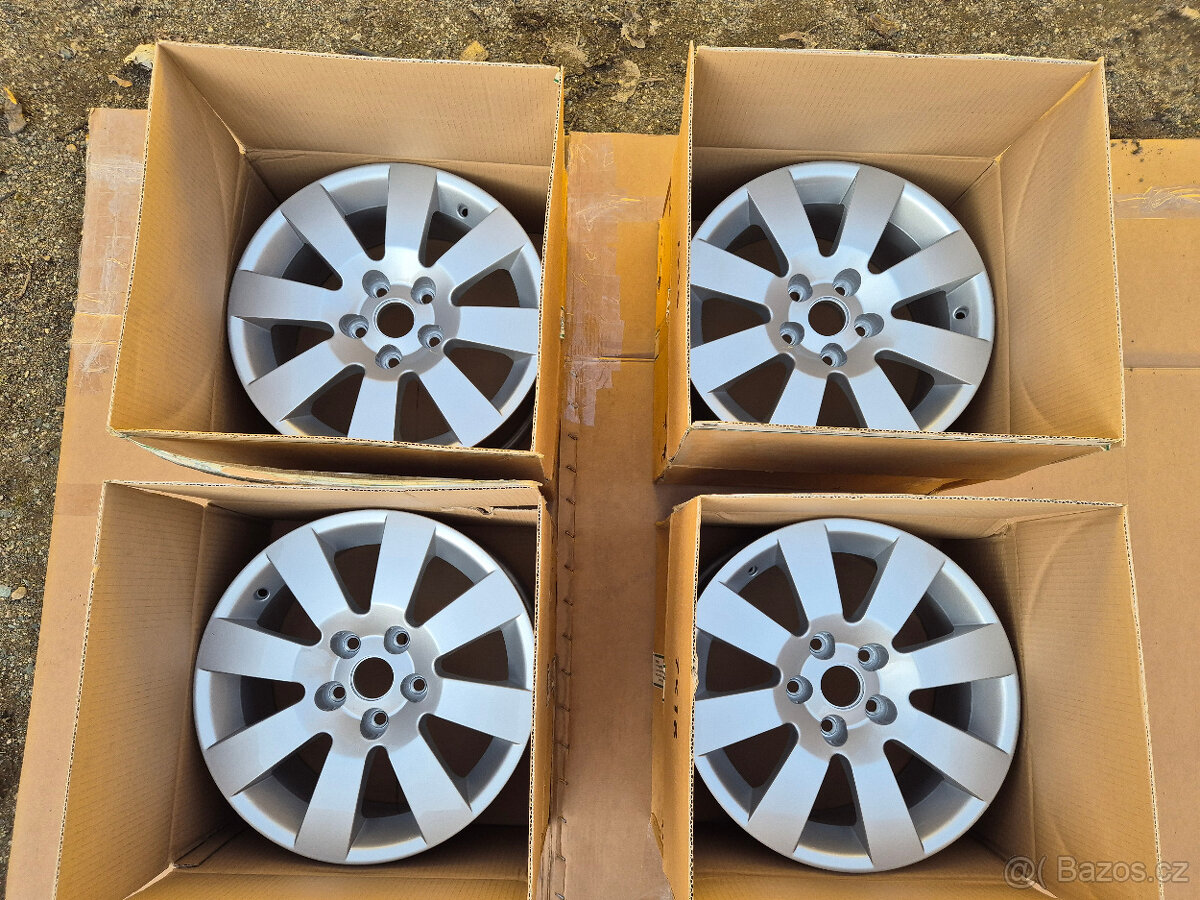 Nová originál sada 4kusů 16" alu disků Škoda Superb I (3U)