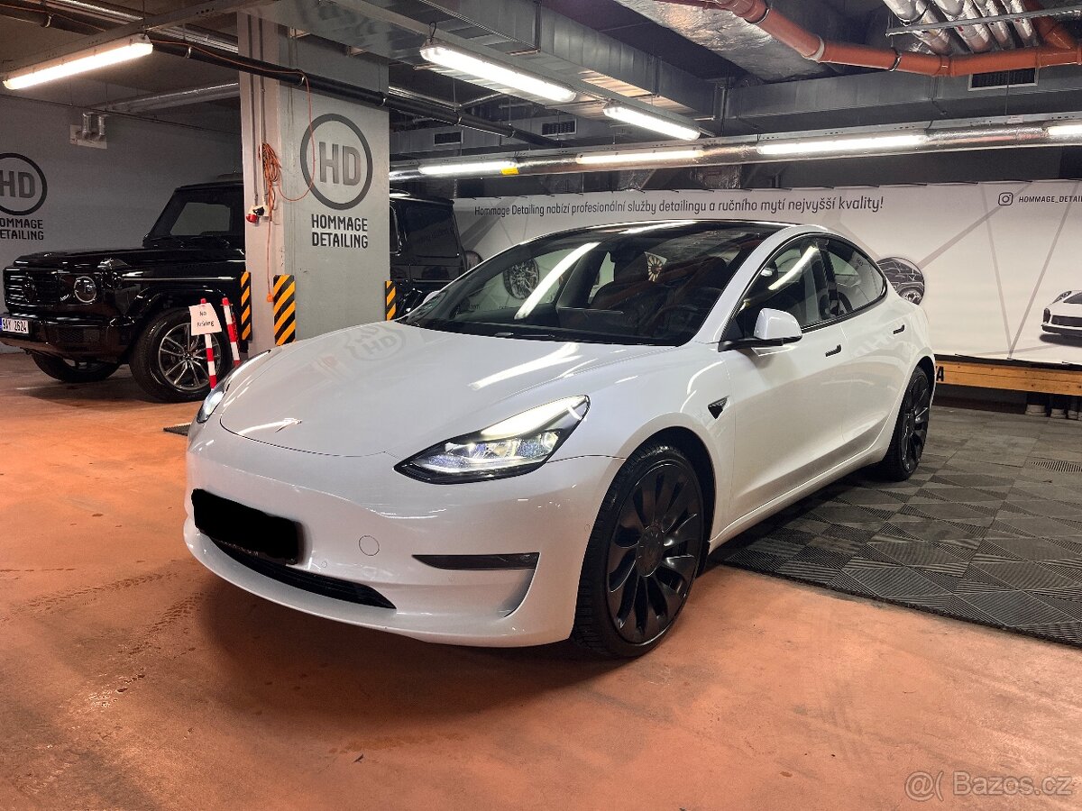 Tesla Model 3 Performance 2021 (refresh) nová baterie 10k km