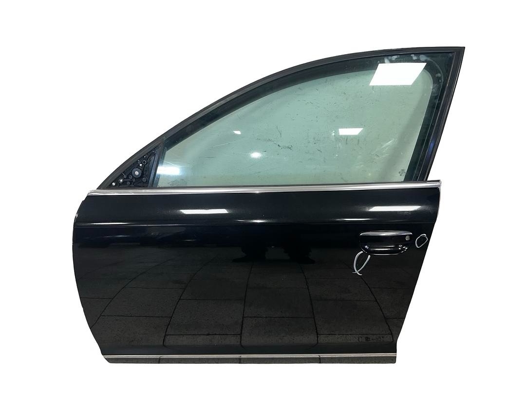 Levé přední dveře černá metalíza LZ9Y Audi A6 4F r.v. 2009