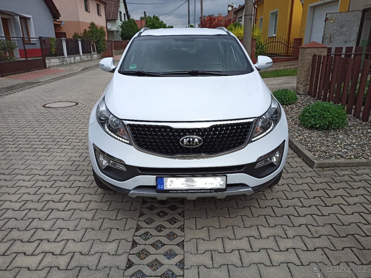 KIA SPORTAGE 2,0 CRDI 4×4 AT 100KW FACELIFT 2015