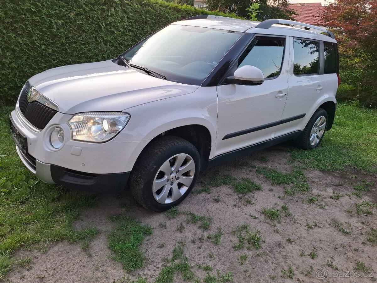 Škoda Yeti 1.2 TSI 77kw DSG Klima Alu Model 2013 Xenony,Navi