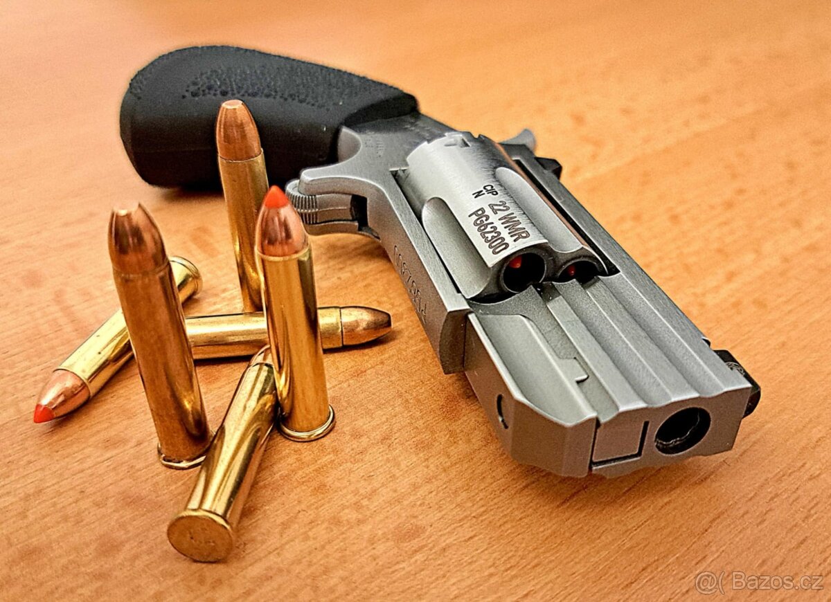 REVOLVER MODEL PUG-D, NAA 22M