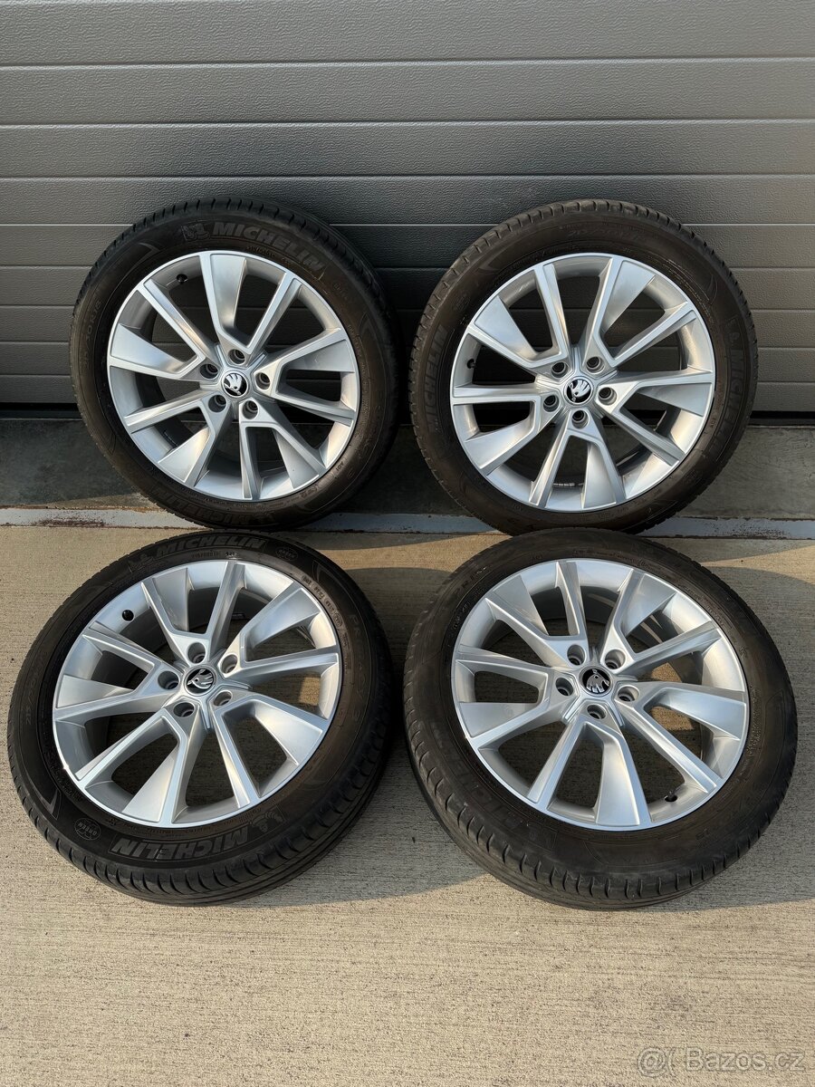 Alu kola Braga r18 215/50r18