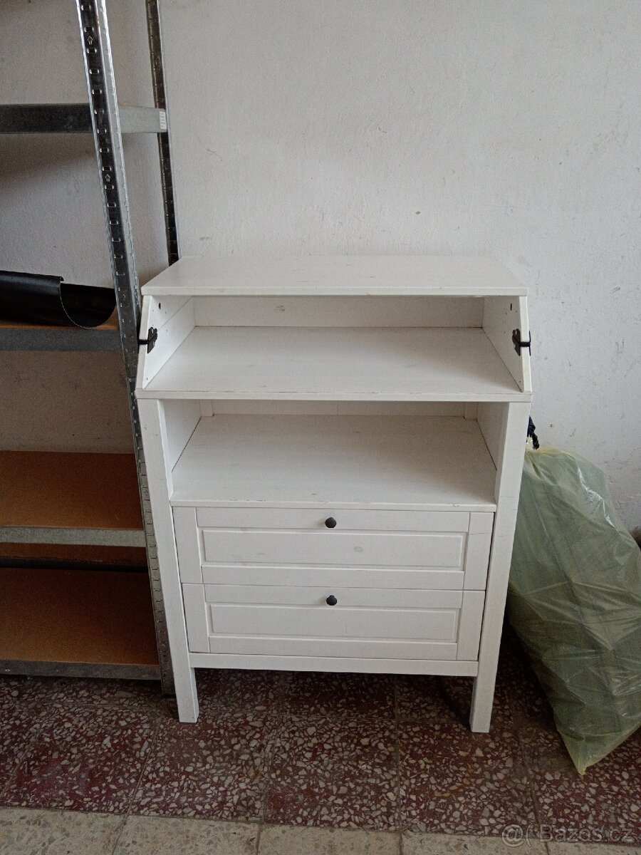 Přebalovací pult, komoda