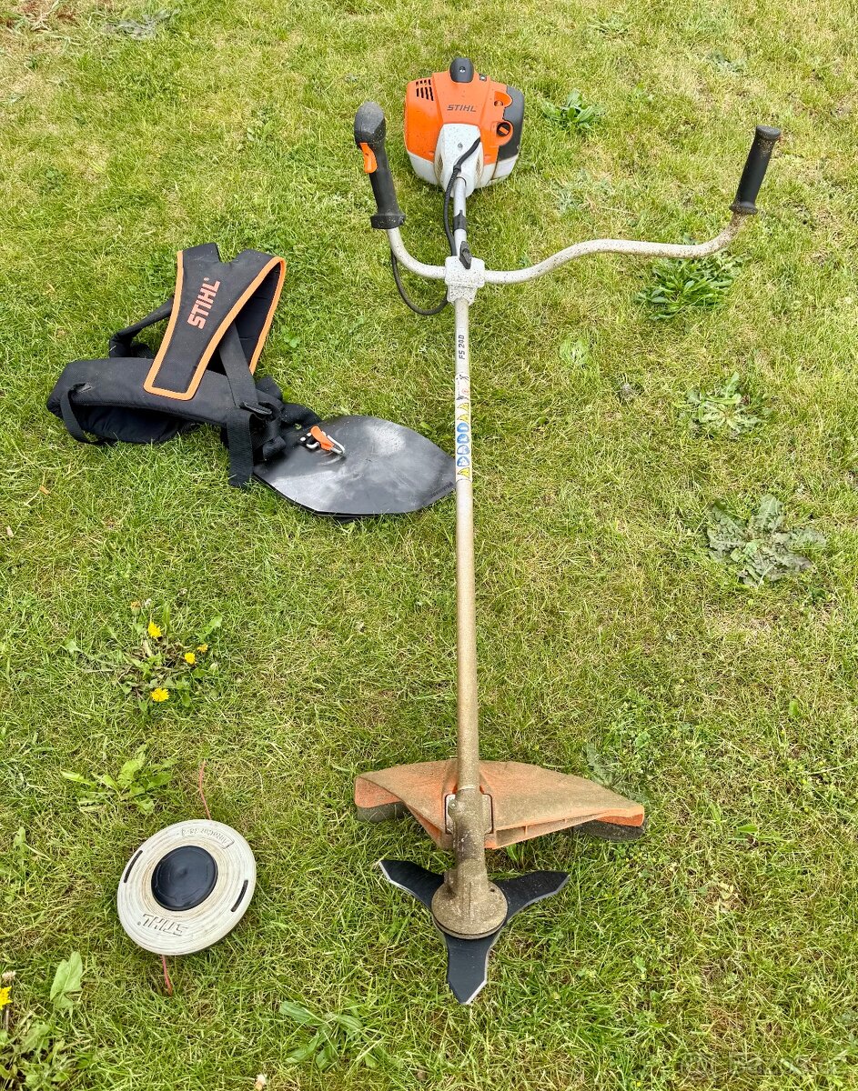 Křovinořez Stihl FS 240