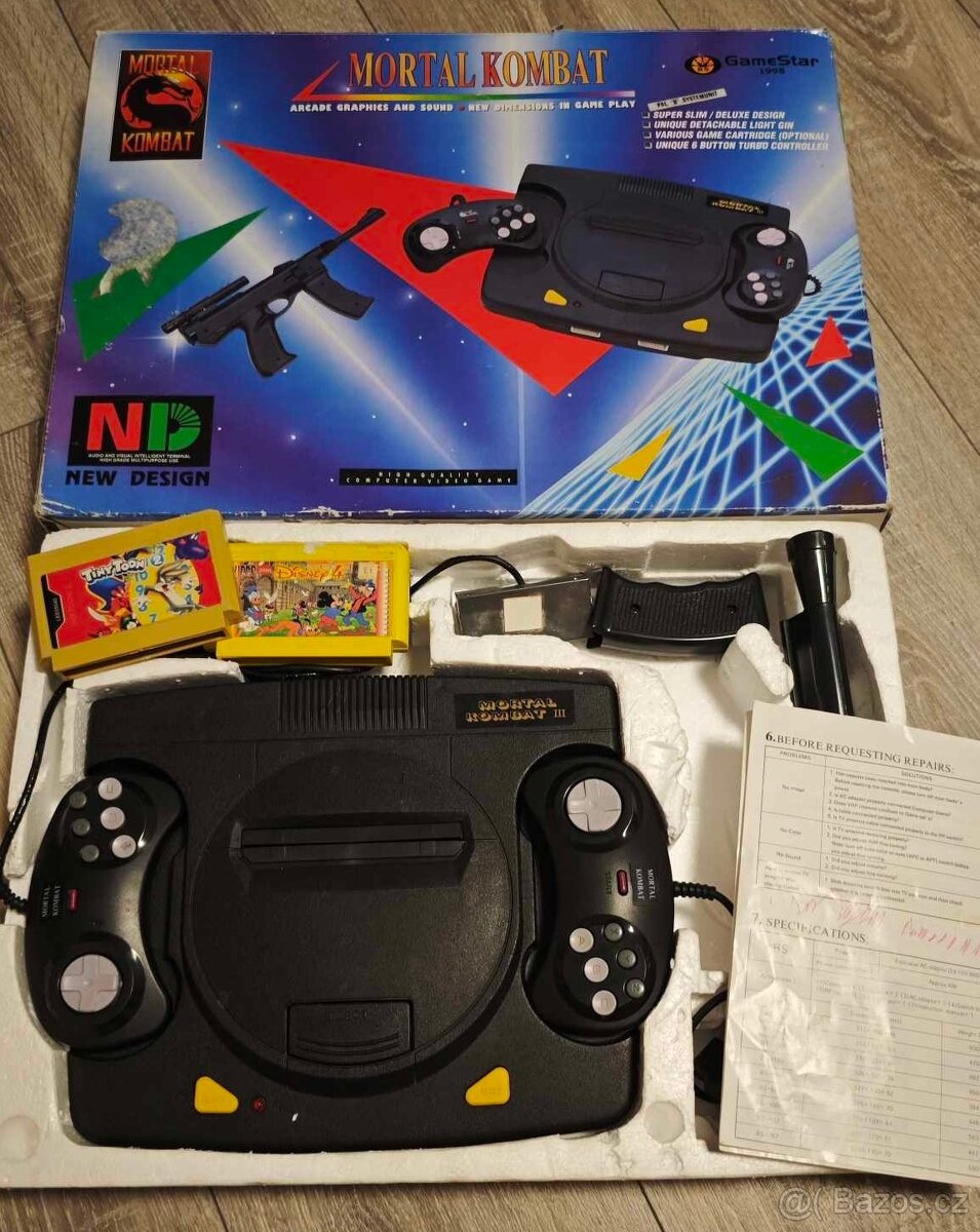 Retro konzole na žluté kazetky
