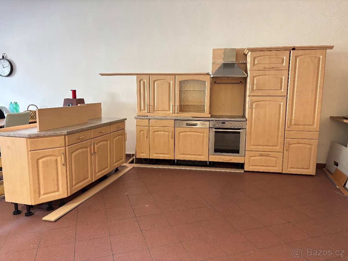Prodám kuchyňskou linku Nobilia Provance
