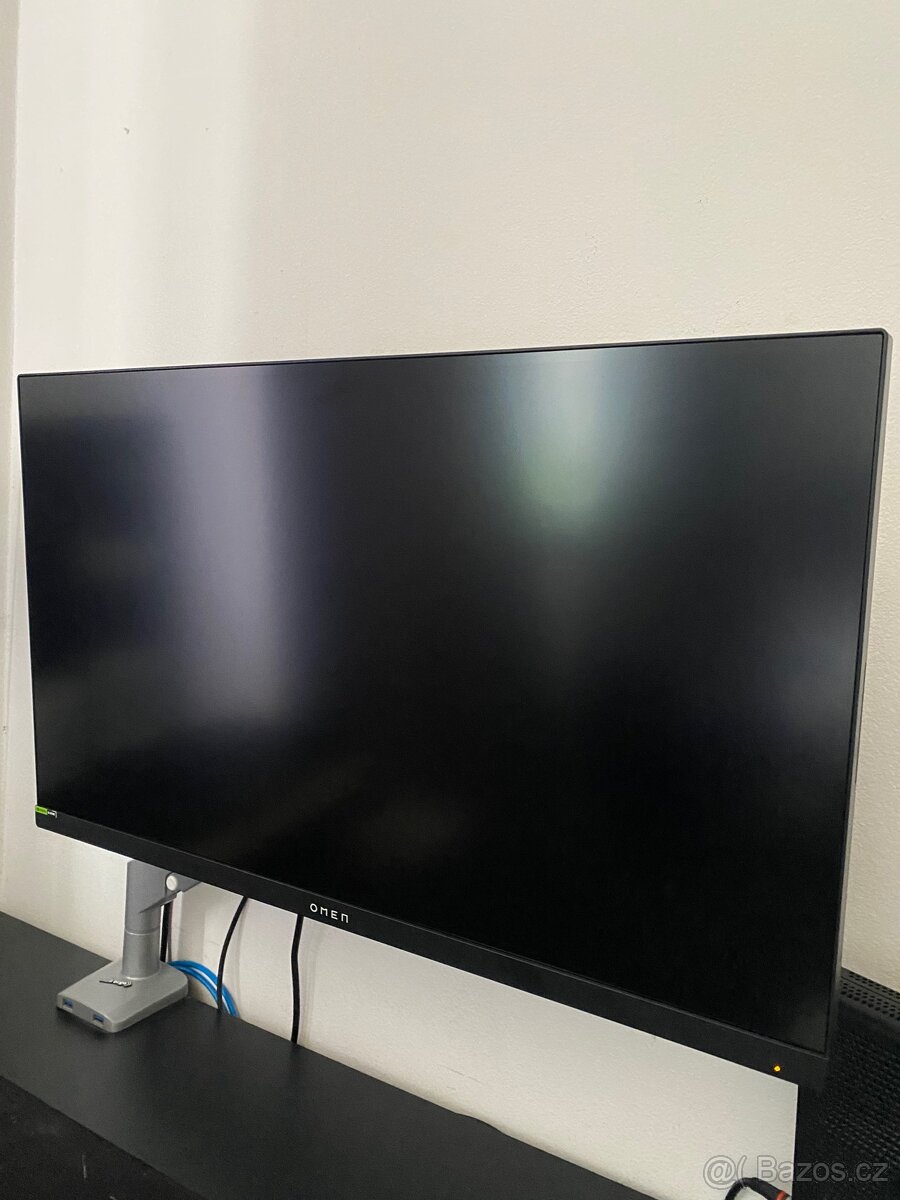 Herní monitor HP OMEN 27k – 27”