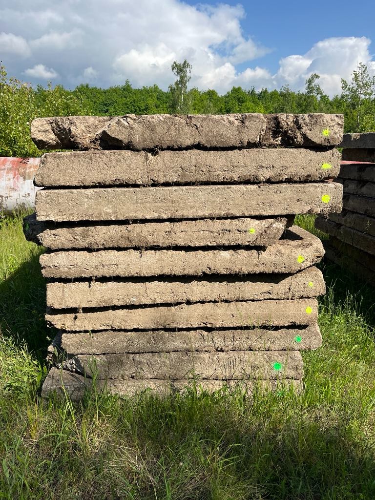 Použité silniční panely - STAV VELMI DOBRÝ