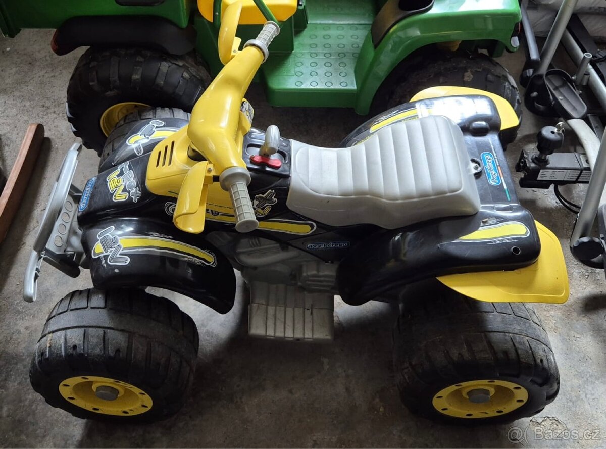 Dětské elektrické autíčko, čtyřkolka Peg Perego 12V