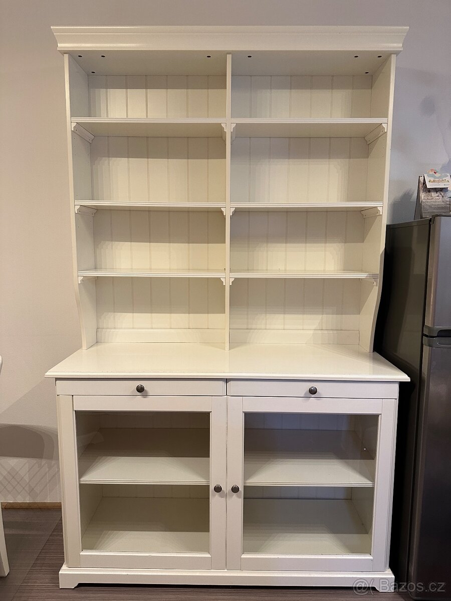 Příborníková vysoká skříňka Ikea provence