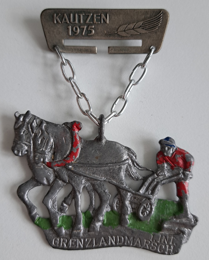 Turistická medaile / řád - 1.INT. Grenzlandmarsch Kautzen 75