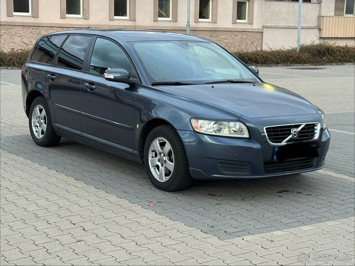 V50 1.6D 80kw Nová STK
