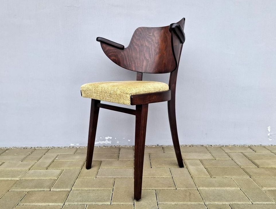 Soliterní stylová retro židle