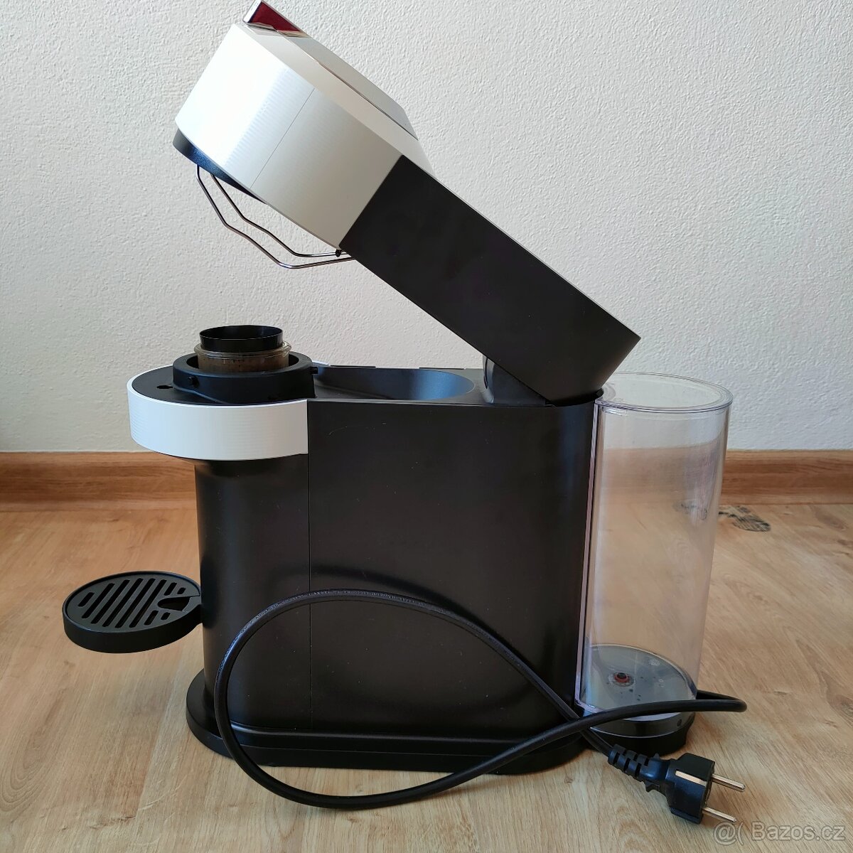 Kávovar Nespresso Vertuo Next - white