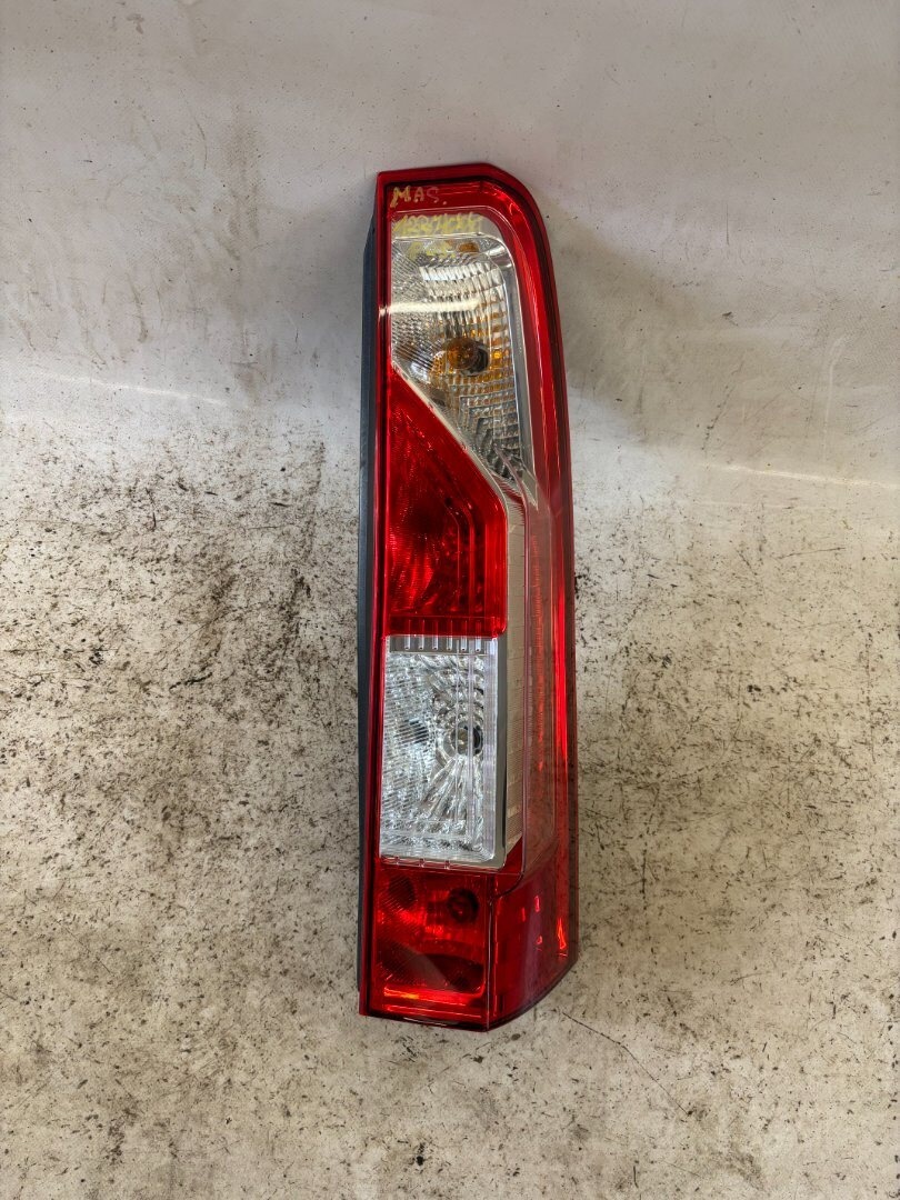 Zadní pravé světlo Renault Master 3