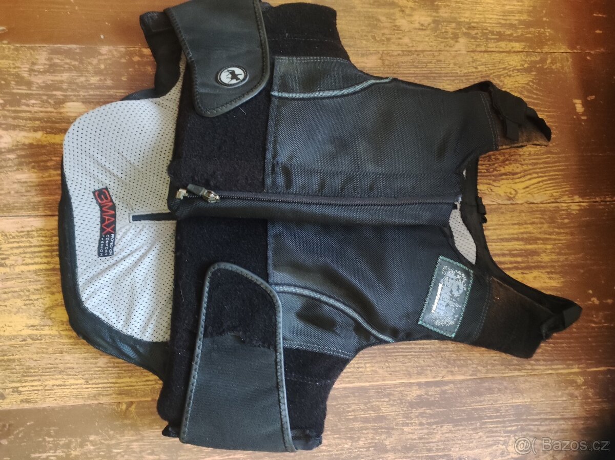 Jezdecká bezpečnostní vesta