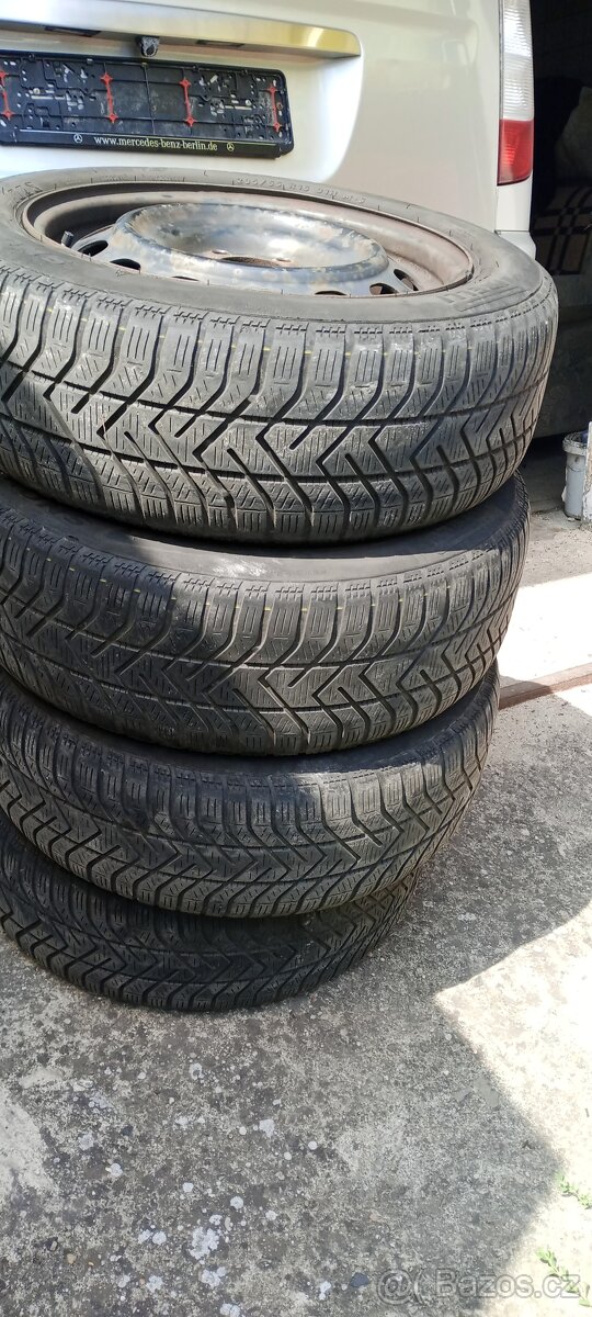 Prodam 4 kusy pneu 16palcu obuta M+S