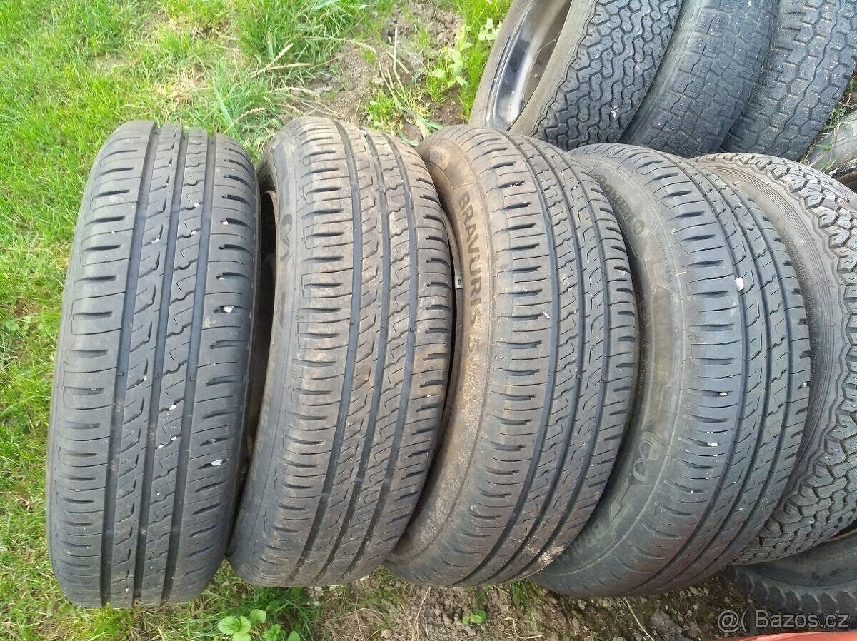 letní pneu BARUM BRAVURIS 5 185/65/15 4x108