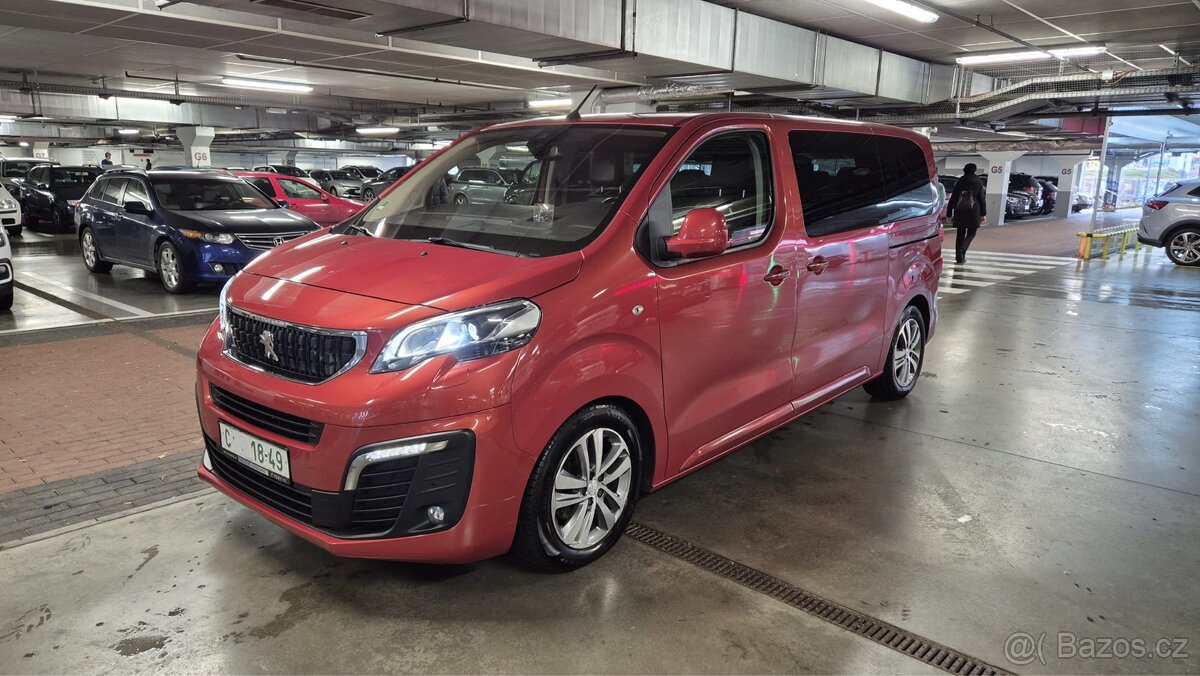 Peugeot Traveller Busnis 2,0 HDI rok 2019 automat 7 míst