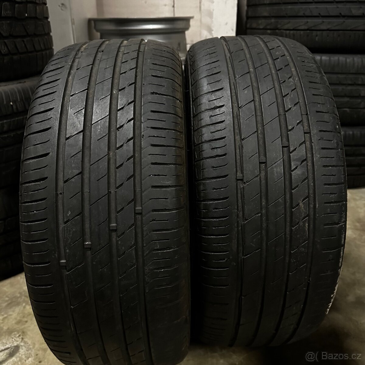 2ks pneu Salun 215/55/16 97H