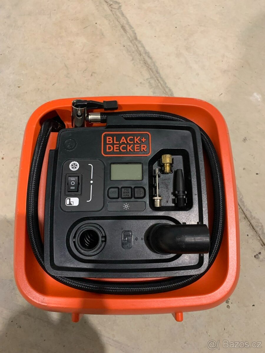 Kompresor do auta 12 V Black+Decker ASI400