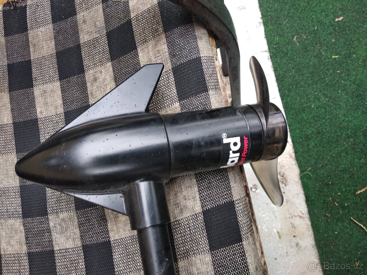 Elektrický lodní motor