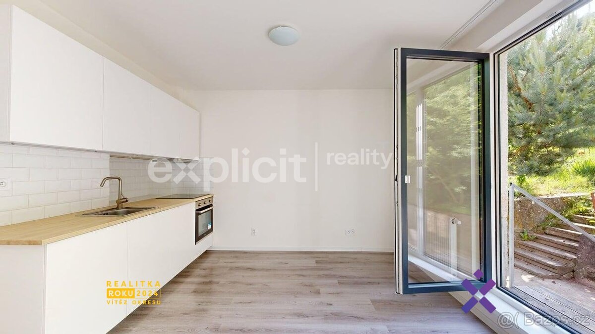 Pronájem byty 2+kk s terasou, 40 m2 - Zlín, ev.č. 02283