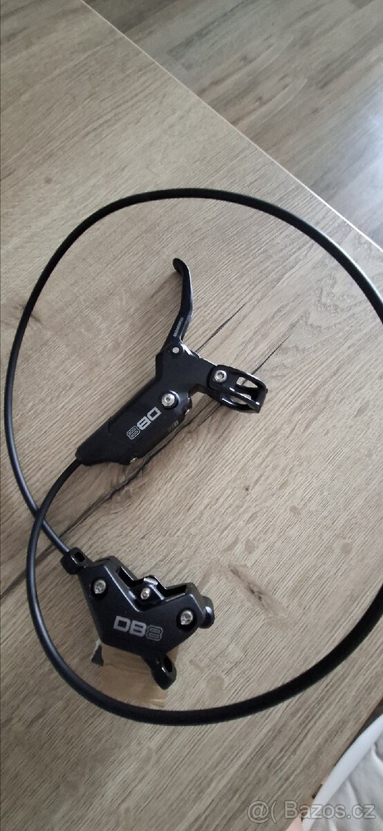 Hydraulicke brzdy sram db8