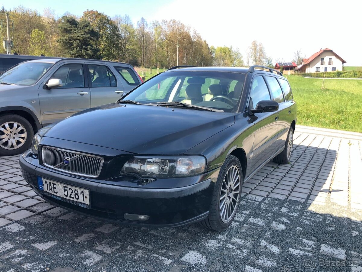 Volvo V70 2.4D 2003 4x4 automat,292.000
