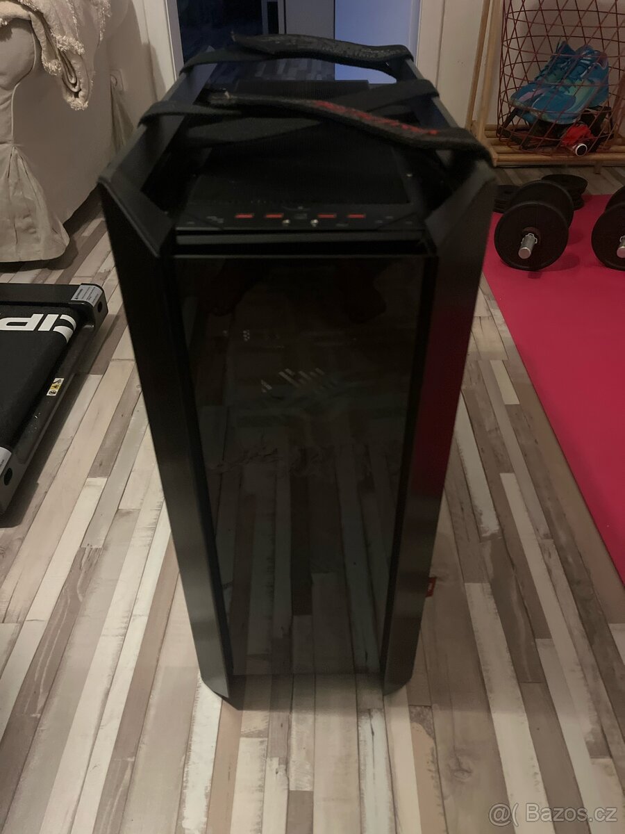 Asus Helios ROG STRIX