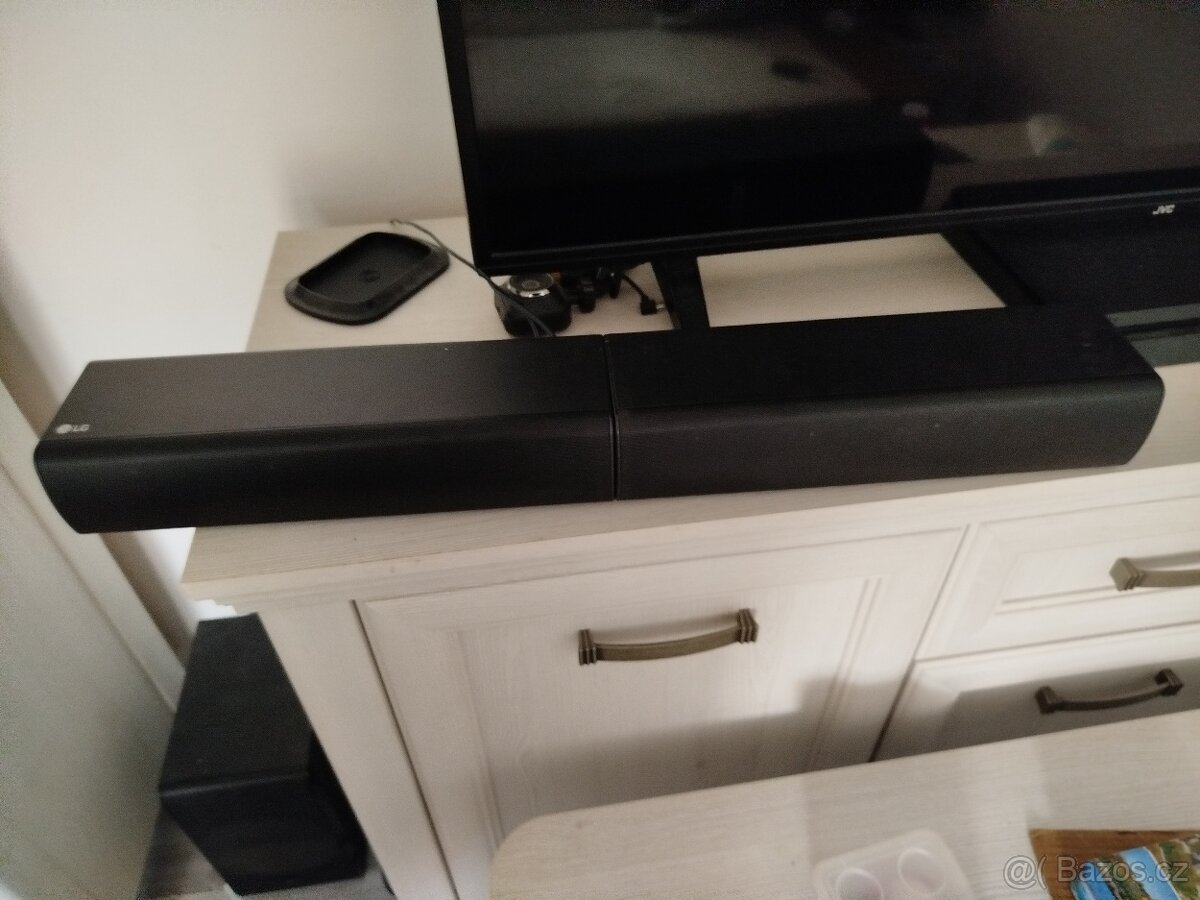 Soundbar LG SJ7 + subwoofer