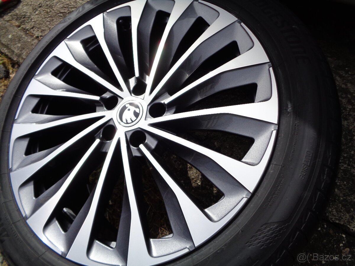 škoda Enyaq r20 alu kola 5x112 letní nová kola