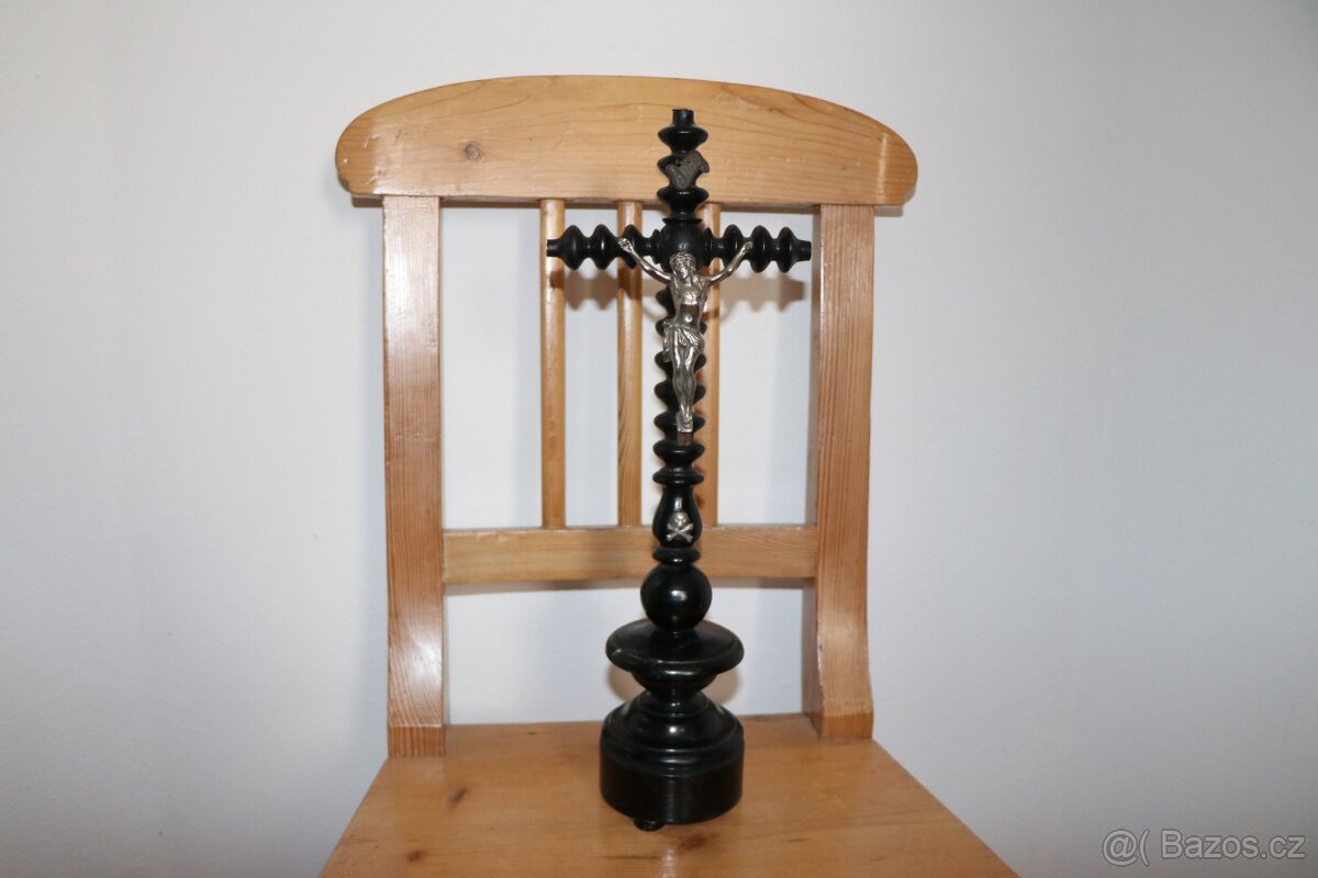 Krucifix Kříž Jezus Kristus INRI (824H)