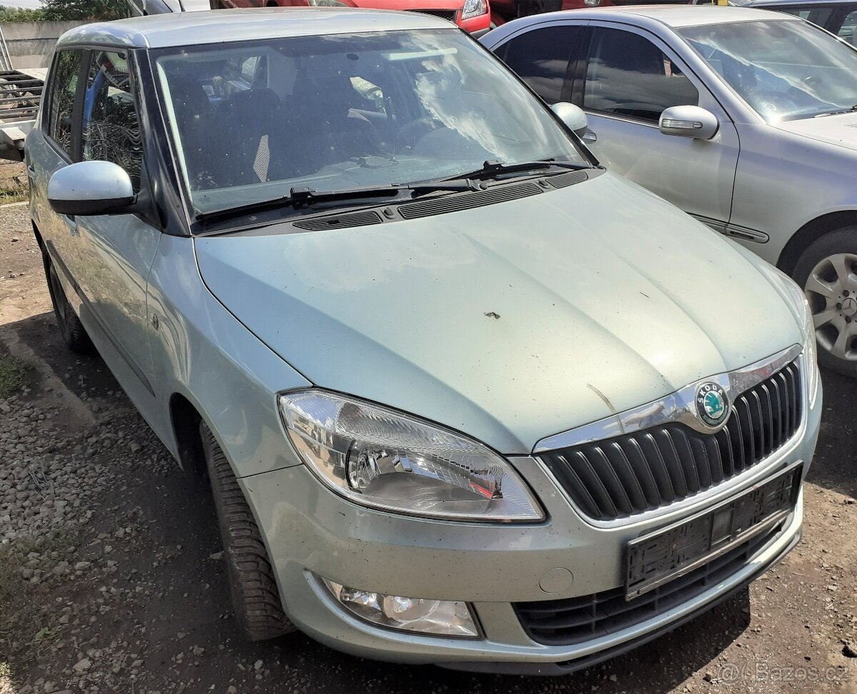 Prodám Škoda Fabia r.v. 2011 na ND - motor CGGB