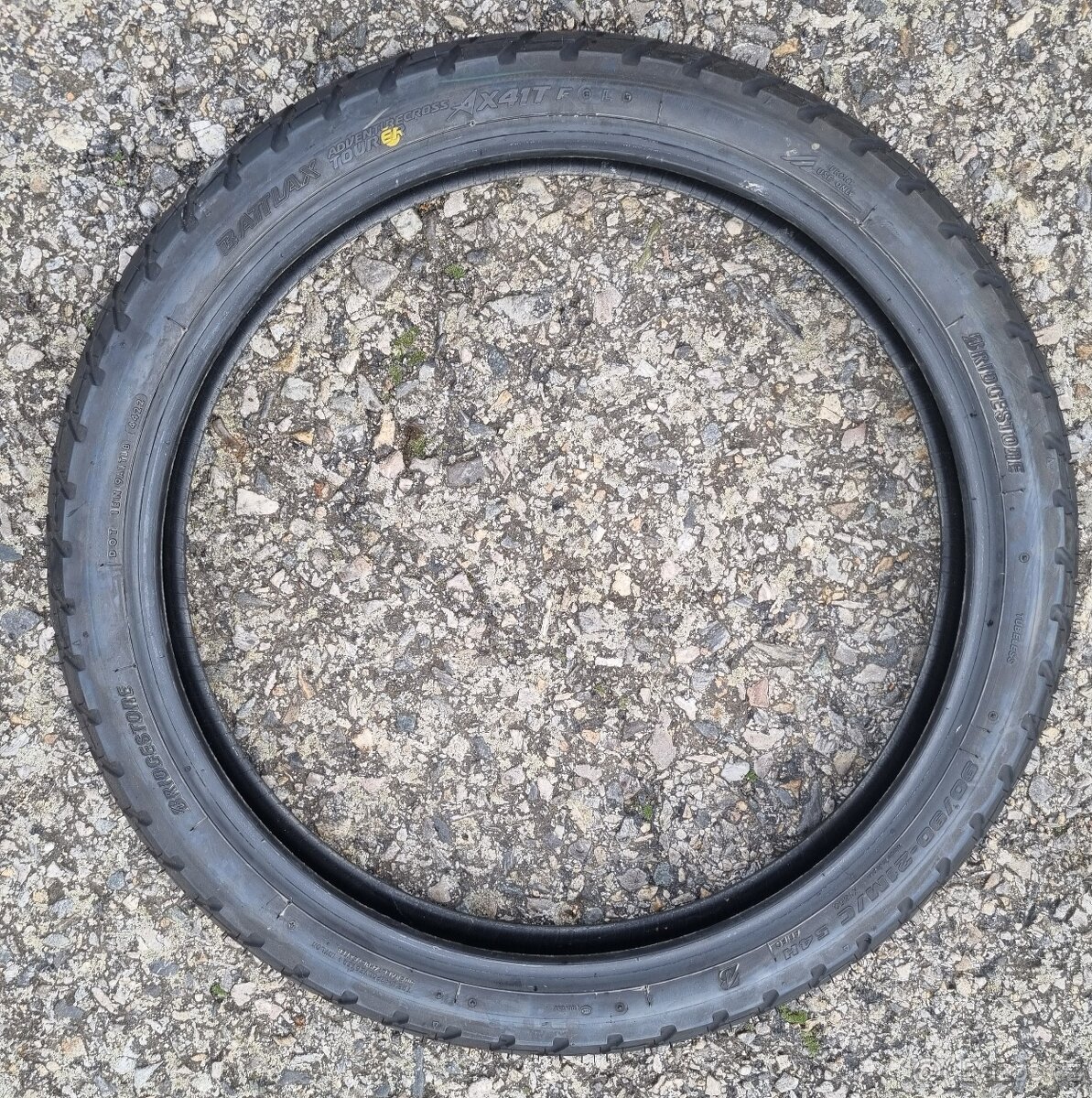 Motopneu Bridgestone