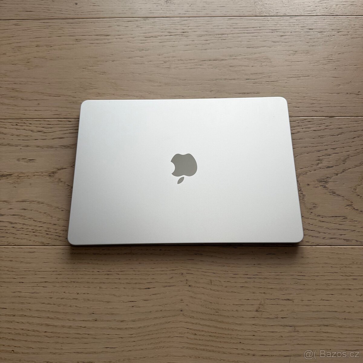 NOVÝ APPLE MACBOOK AIR 13” M3/8GB RAM/256GB,BATERIE 100%