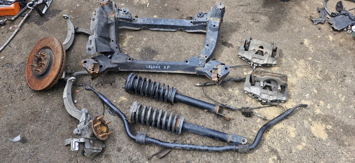Predni naprava tehlice jaguar xf 2010